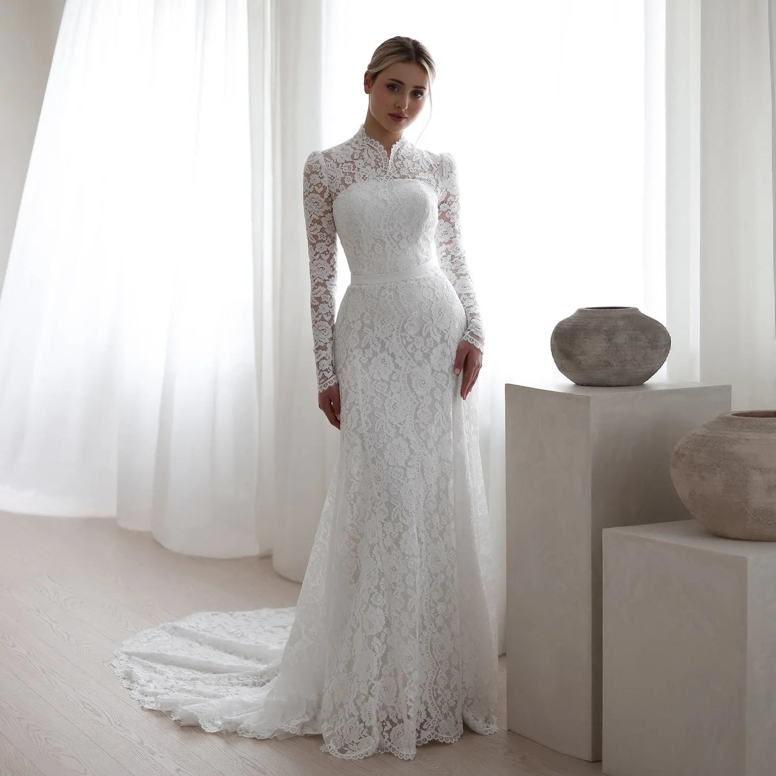 Elegant Floral Long Sleeve Mermaid Wedding Dress ZP176