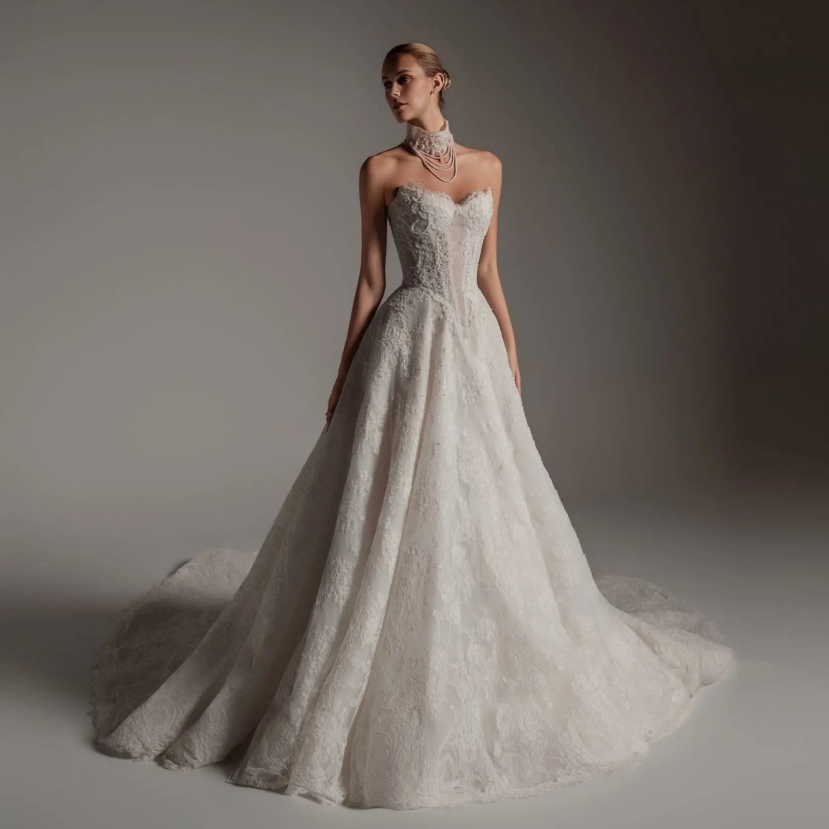 Luxury Ivory Strapless Lace Train Wedding Dress with Scarf ZP140