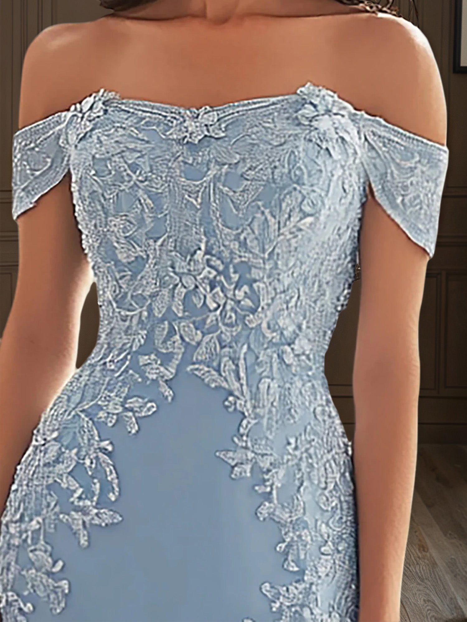 Elegant Off the Shoulder Chiffon Sheath Long Mother of the Bride with Lace Appliques