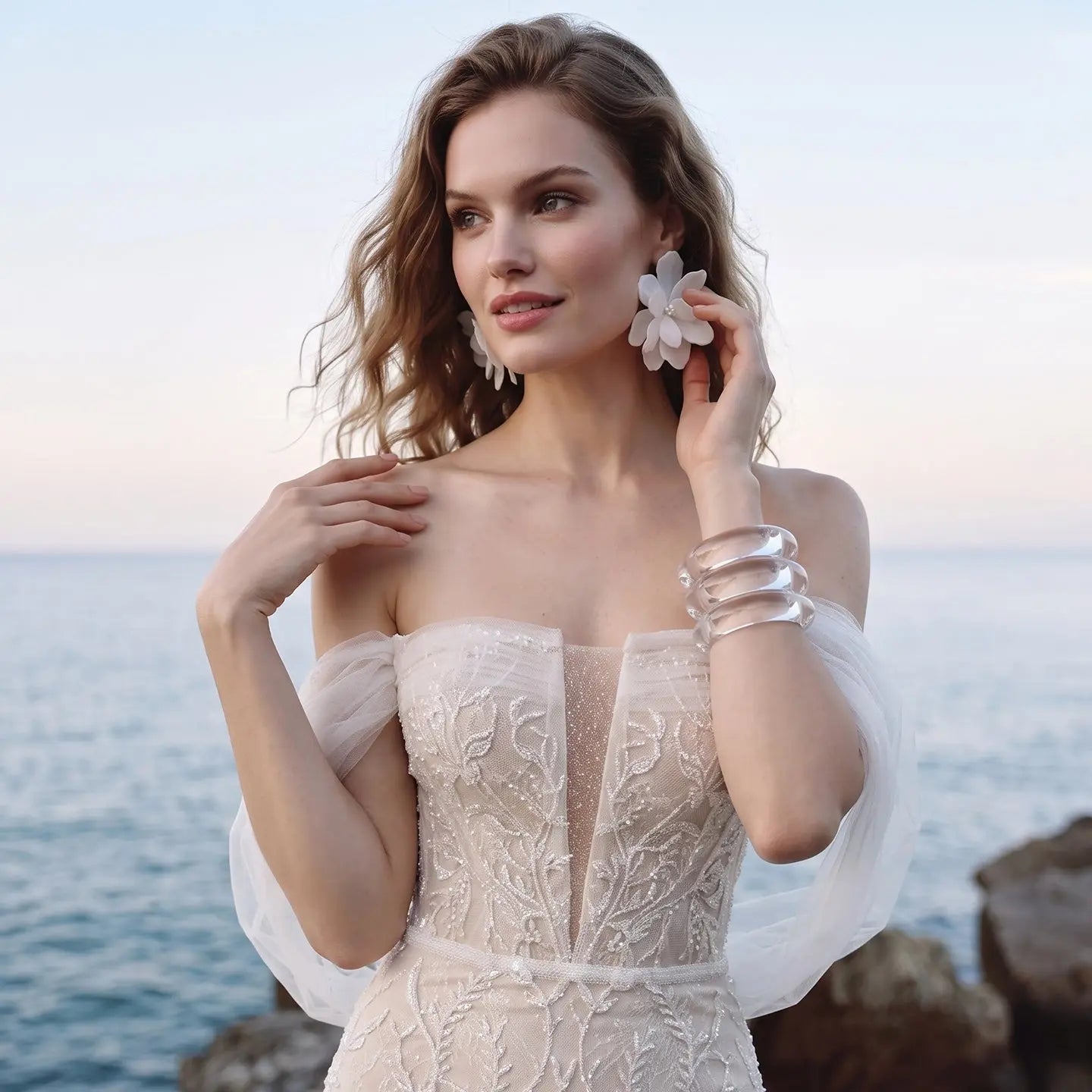 White Nude Lace Mermaid Wedding Dress Luxury Beaded Sequins   Tulle Gloves ZP032