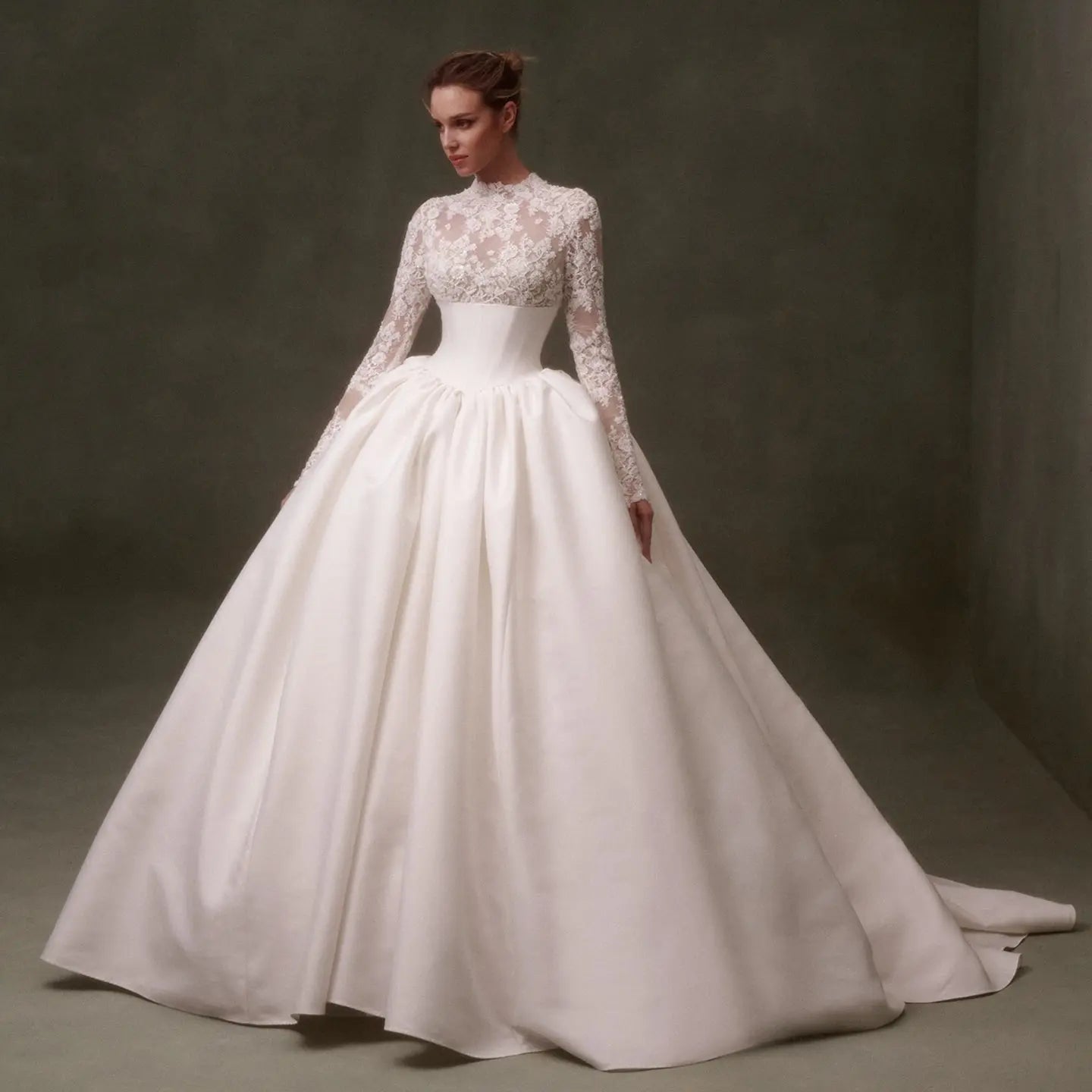 Classic Long Sleeve Lace Ball Gown Wedding Dress ZP180