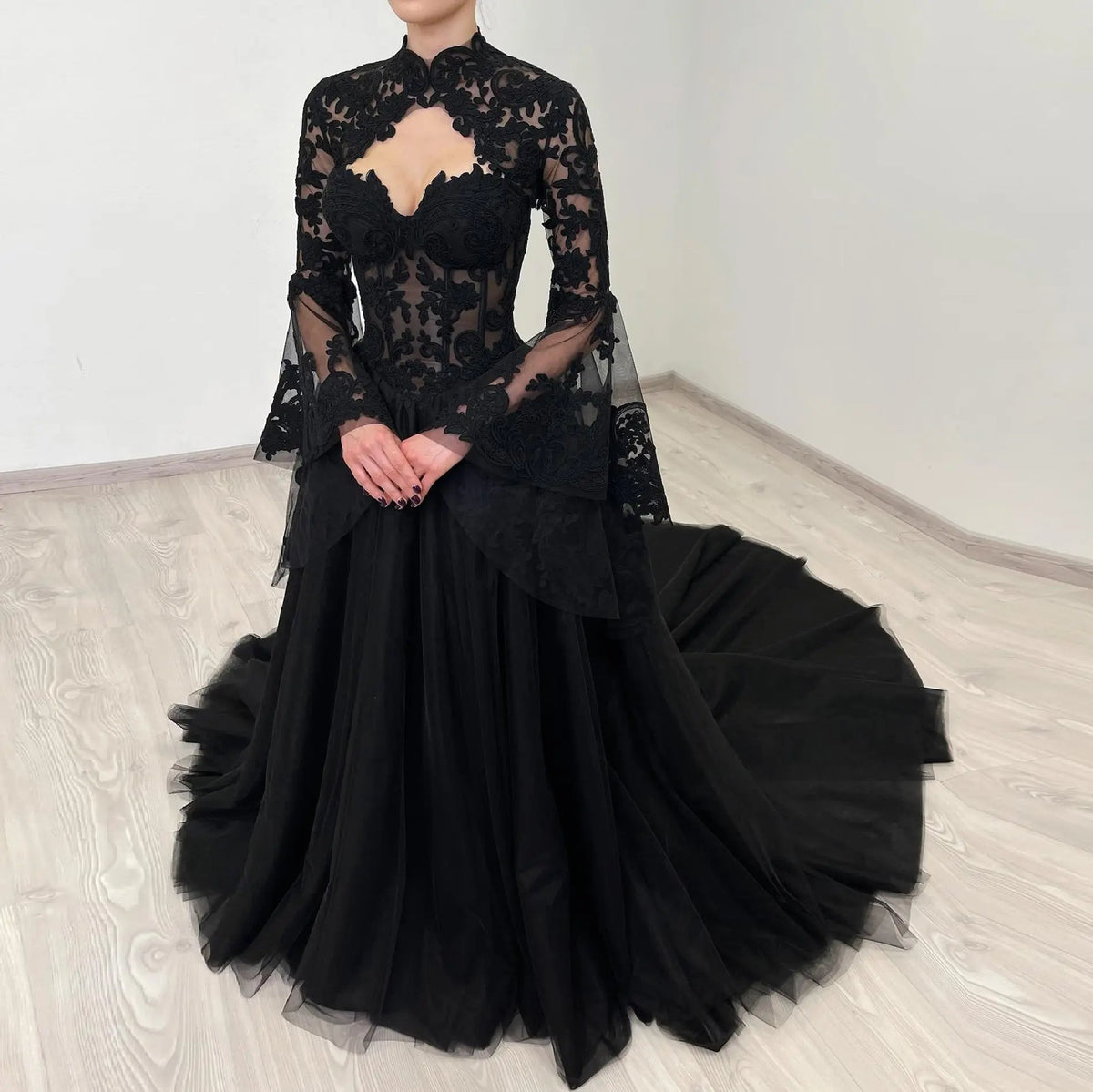 Black Luxury Gothic  Wedding Dress Sheer Lace Ball Gown  ZP029