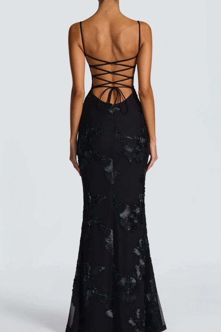 Strapless Floral Embroidered Dress with Relaxed Fit and Streetwear Style
