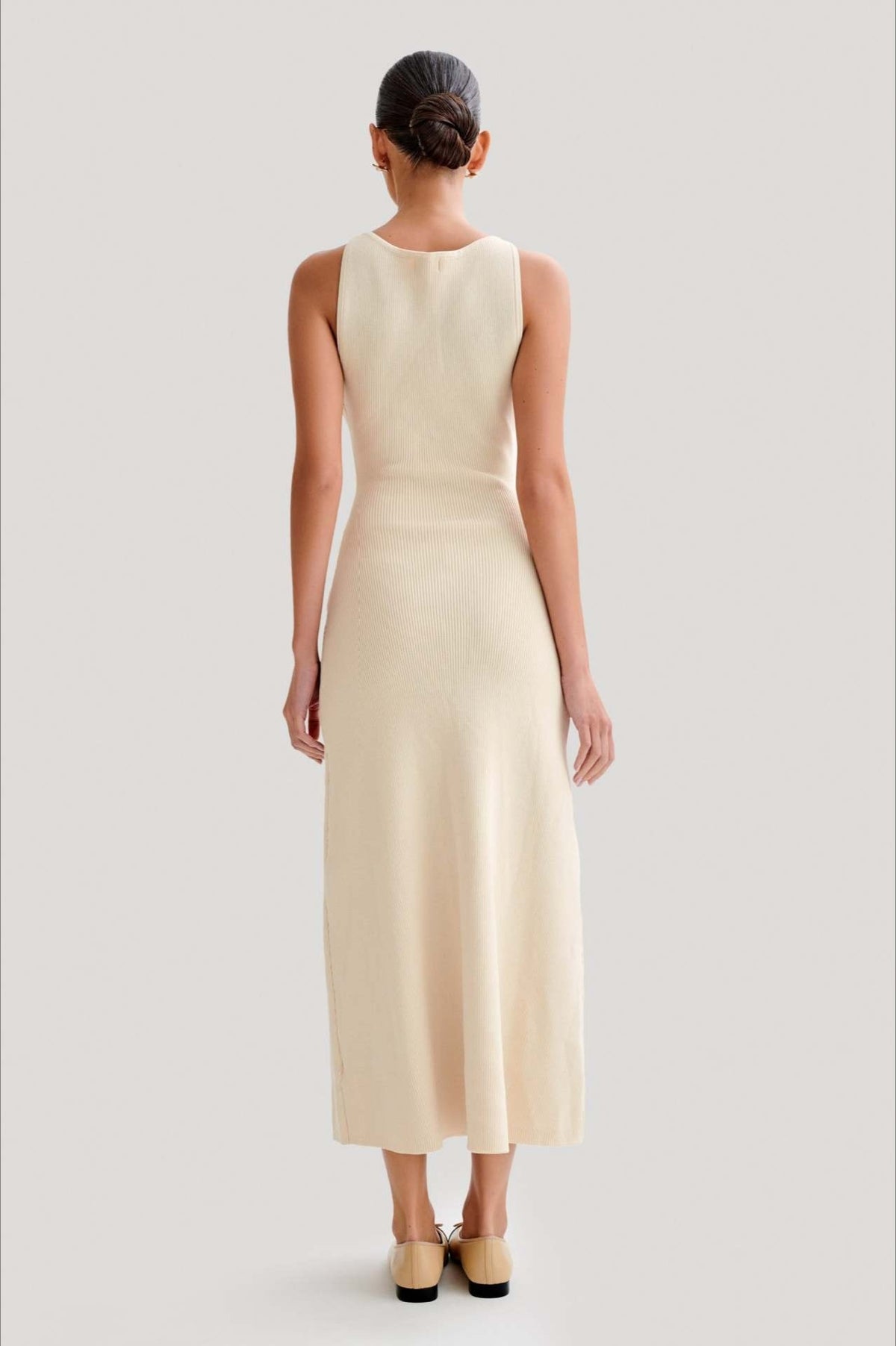 Fashion Buttoned Knit Work Dress - View 4 | VelvetHem