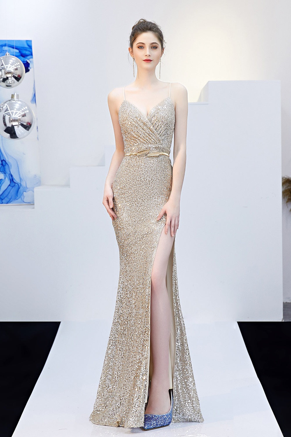 Sexy Slim Fishtail Dress with Contemporary Everyday Styling