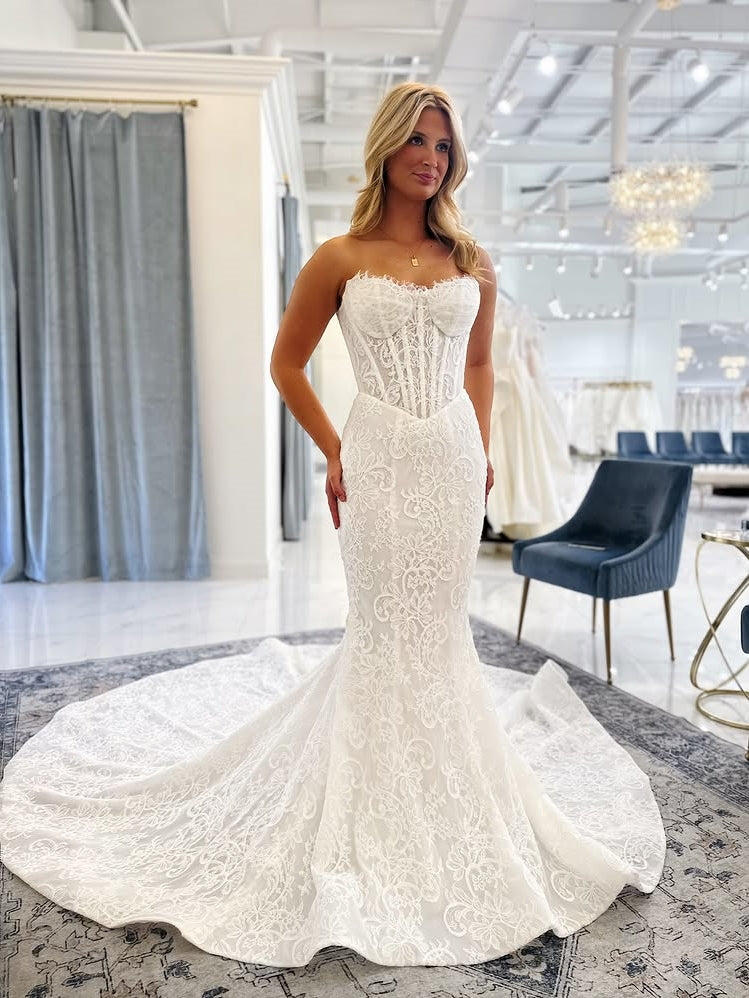 Floral Lace Corset Bodice Mermaid Bridal Gown With Long Train