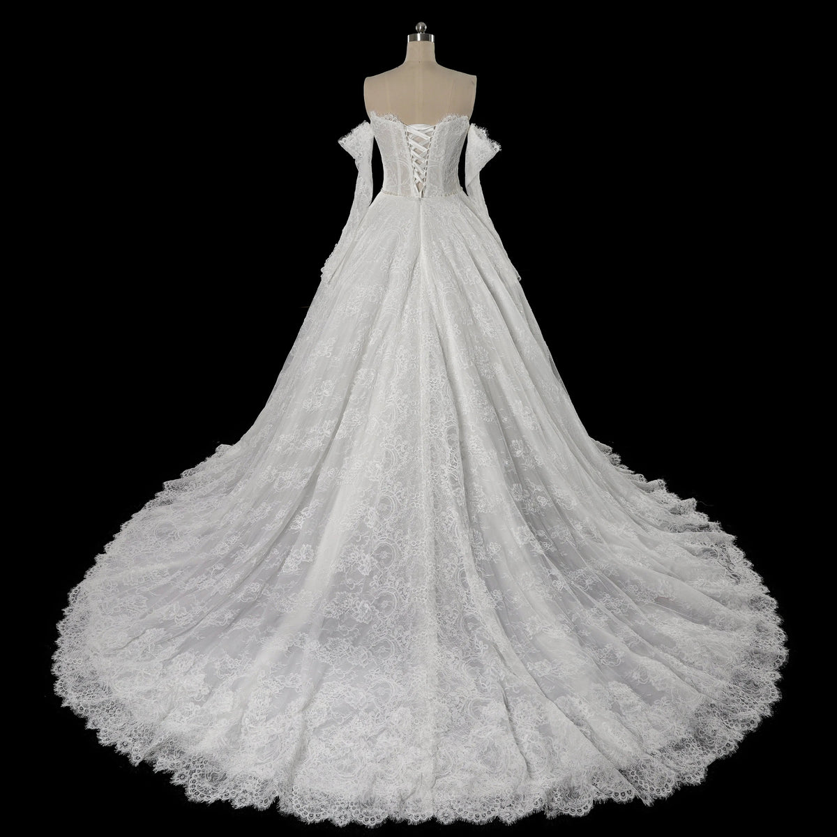 Off White Luxury Ball Gown Wedding Dress Beaded With Veil ZP035