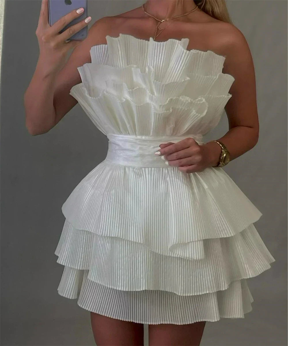 A line Strapless Tiered Short Homecoming Dress Party Gown
