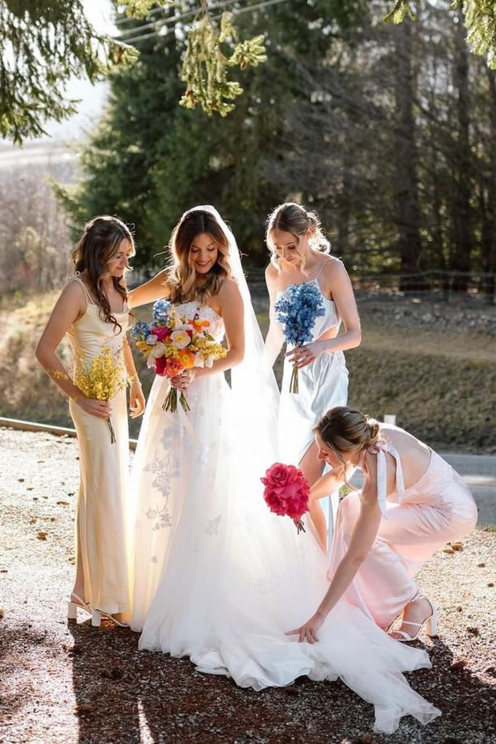 Gorgeous A-Line Sweetheart White Tulle Wedding Dress with Appliques - View 4 | FashionDia
