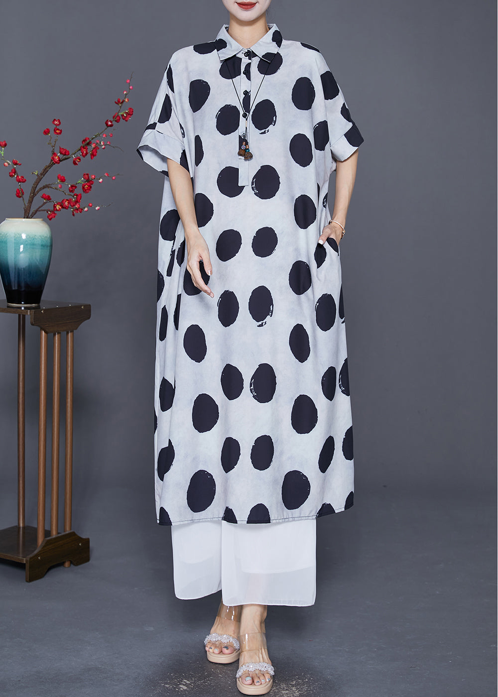 Classic Vintage & Enduringly Stylish Dress