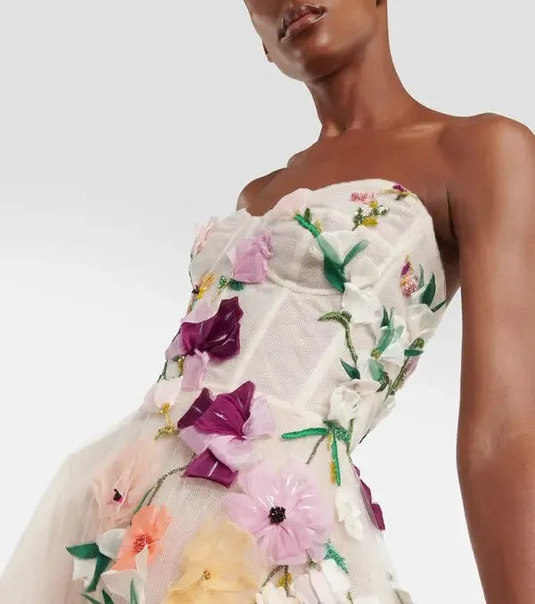 Pretty Gala Prom Dresses A Line Strapless Princess Special Occasion Gowns 3D Flowers Celebrity Formal Dress