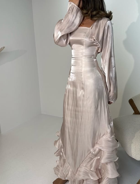 Vintage Prom Dresses with Pleated Ruffles Floor Length Evening Gown Y4595 - View 4 | VelvetHem