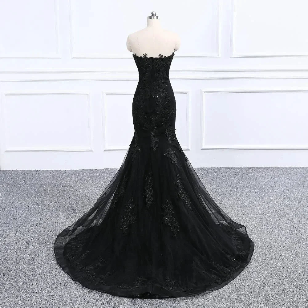Sweetheart Neckline Black Mermaid Wedding Dress (ZD13615)