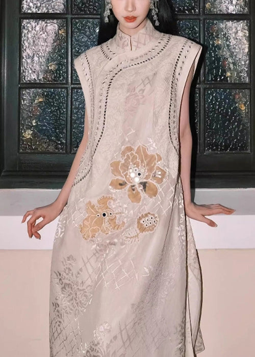 Beautifully Crafted Coat in a Classic Style