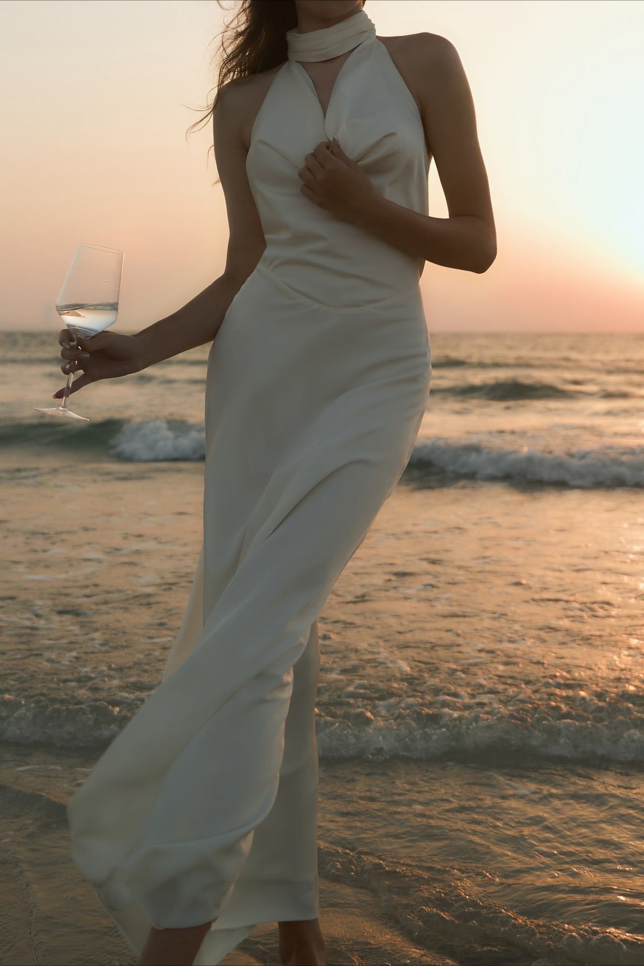 Elegant Dress Inspired by Contemporary Streetwear Fashion 9