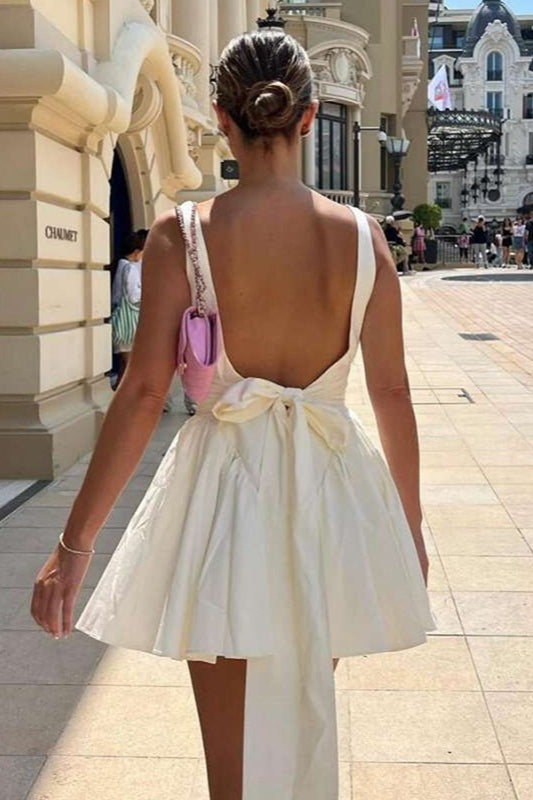 Vintage Inspired Dress Inspired by Contemporary Streetwear Fashion 6