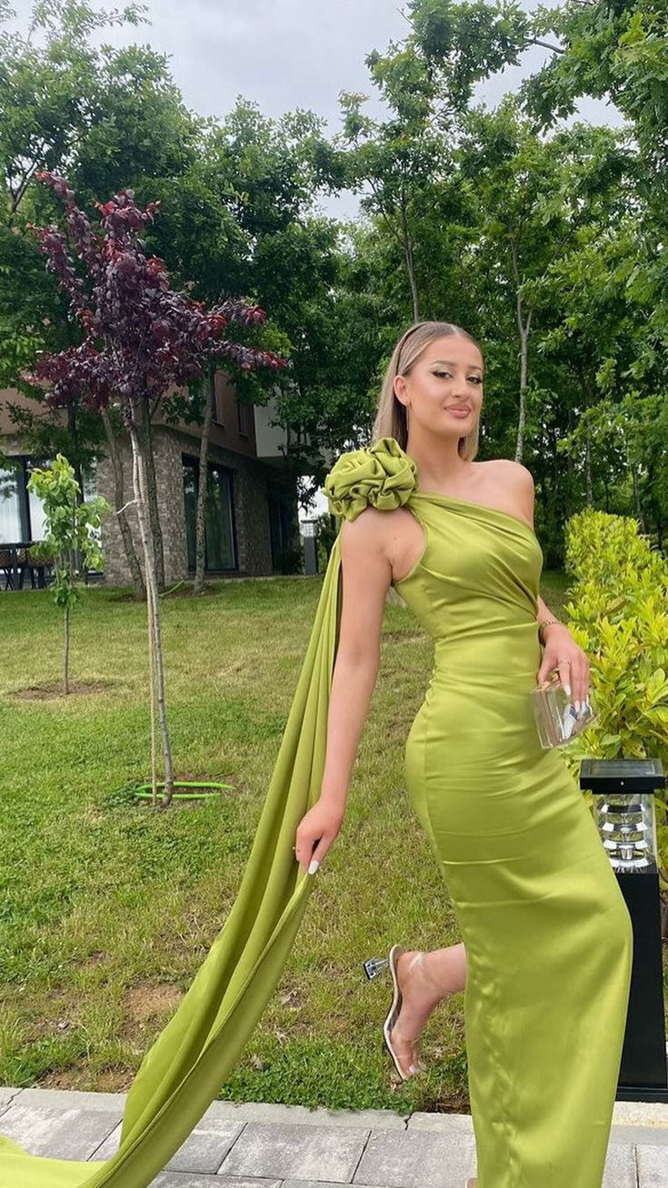 Chic Olive Green Satin Flowers Party Dress Sheath Long Prom Evening Gown