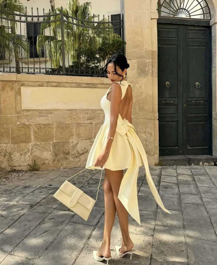 Sleeveless High-Waist Mini Dress Short Homecoming Party Dress - FashionDia