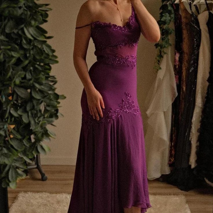 Newest Prom Dress,Spaghetti Straps Prom Dress, Off-the-Shoulder Chiffon Prom Dress - View 4 | FashionDia
