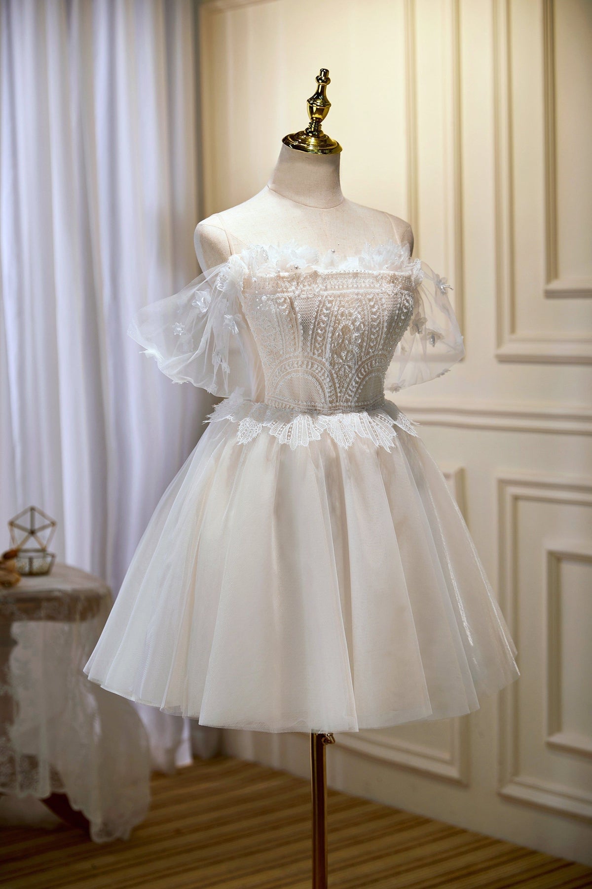 Chic Spaghetti Straps Off-the-Shoulder Tulle Homecoming Dresses - FashionDia