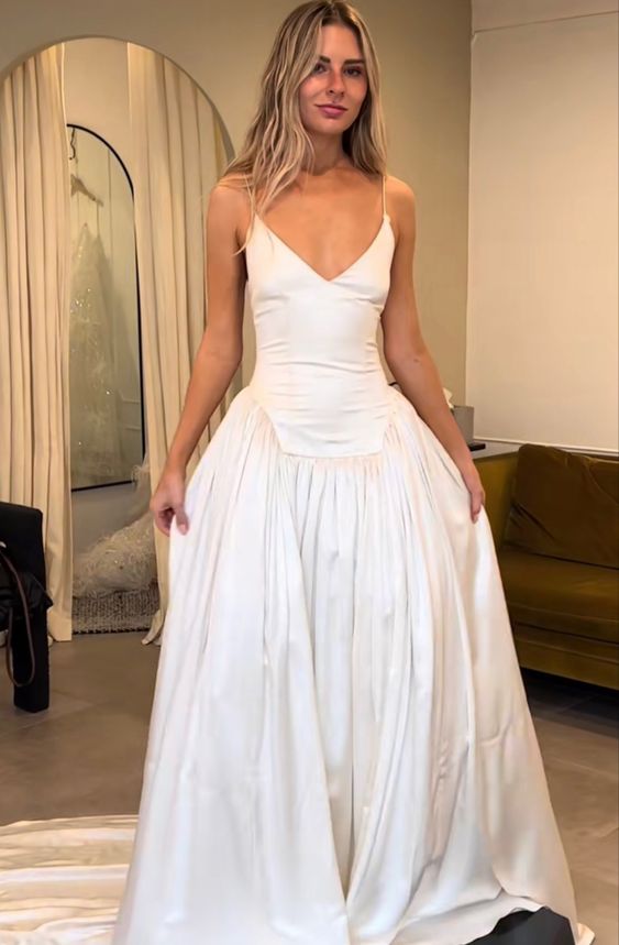 A-Line Wedding Dresses Women V-Neck Long Bride Dress - FashionDia