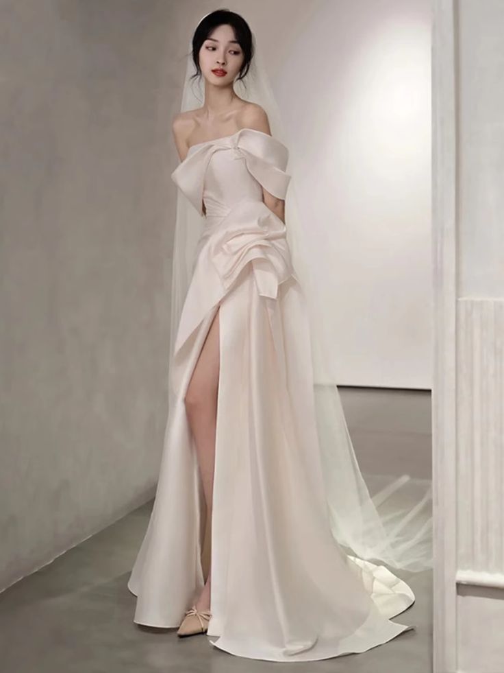 Off-The-Shoulder Satin High Split Twist Front Train Dresses For Wedding - View 4 | FashionDia