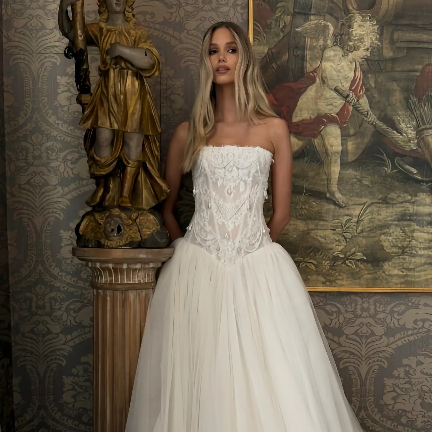 Dreamy White Strapless Lace Corset Bodice Tulle Ball Gown Wedding Dress ZP088