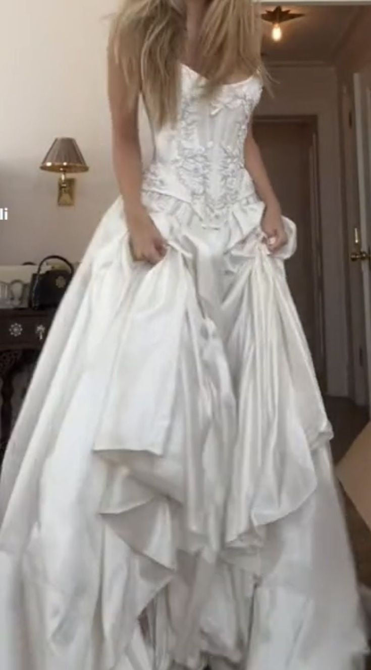 A Line Lace Up Back Strapless Wedding Dresses,Simple Bridal Gowns,Long Beautiful Bridal Gown      fg8071