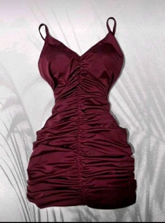 Chic Spaghetti Straps Burgundy Short Prom Dresses - FashionDia
