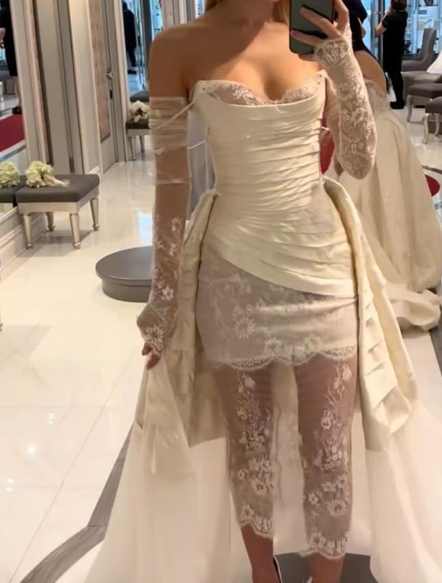 Elegant Spaghetti Strap Satin Lace Wedding Dress Bridal Gown   fg7551