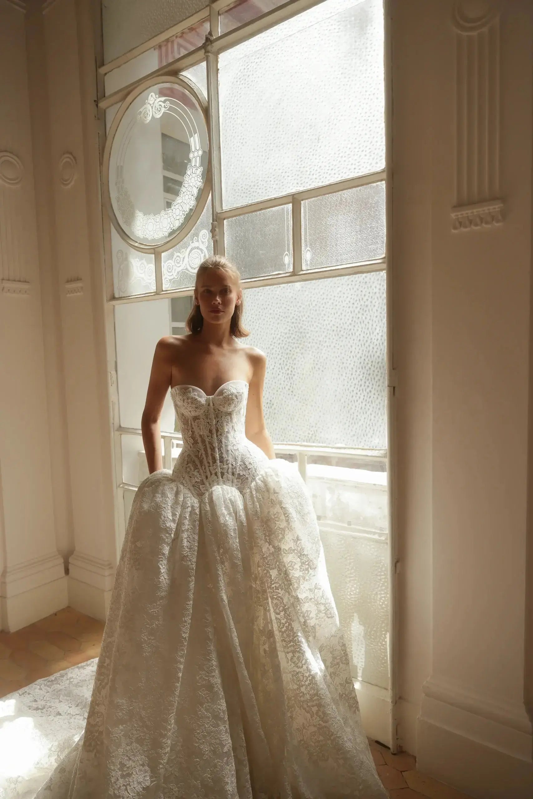 Bohemian Ivory Lace Strapless Ball Gown Wedding Dress ZP112