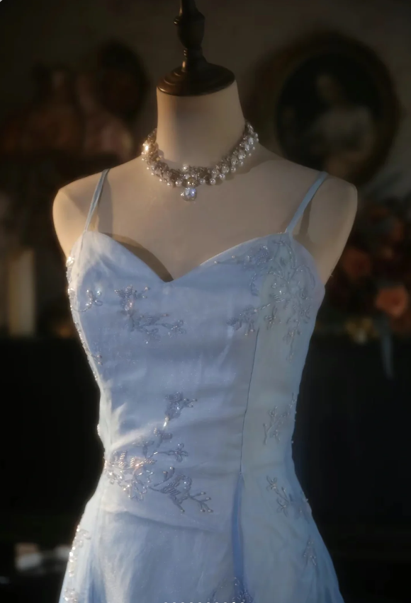 Vintage Gradient Light Blue A-Line Spaghetti Strap Beaded Tulle Long Prom & Evening Dress - View 7 | FashionDia