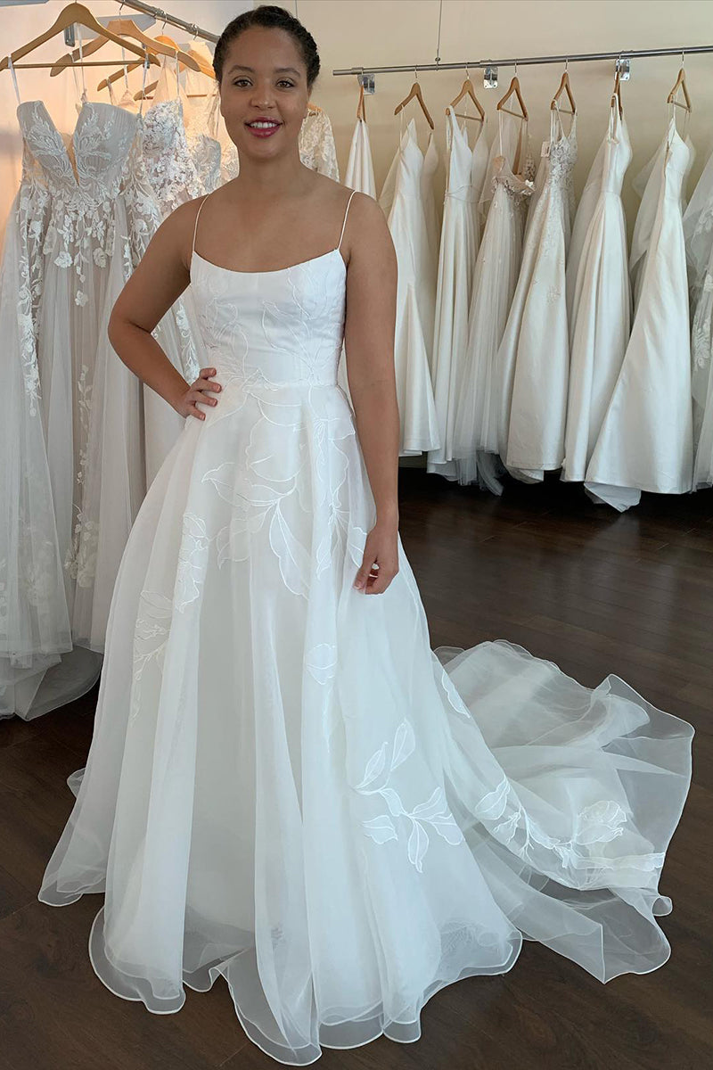 31698 - A Line Spaghetti Straps Lace Appliques Bohemian Wedding Dress