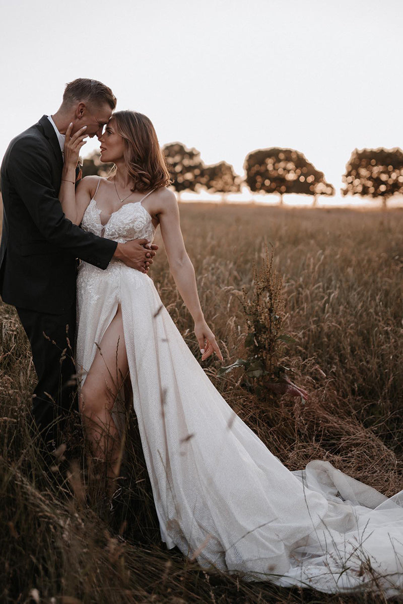 31719 - A Line Plunging V-Neck Appliques Bohemian Wedding Dress