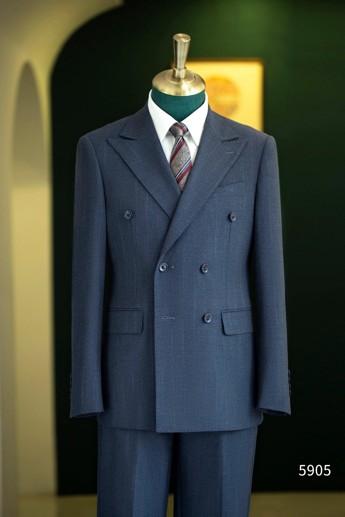 Charcoal Gold Pinstripe Wool Double-Breasted 3-Piece Wedding Suit | Tailored Groom & Groomsmen Attire by 男装