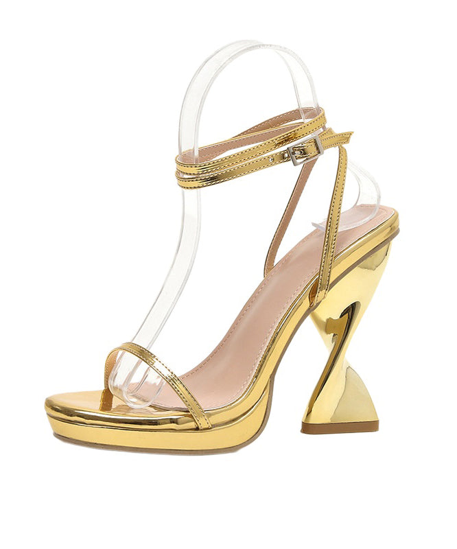 Graceful Orthopedic Sandals for Modern Look