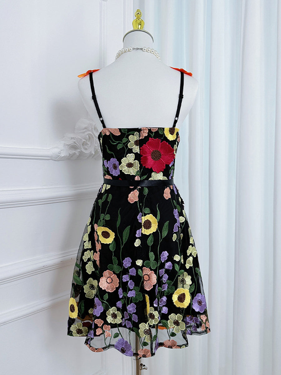 3D Floral Embroidery Tulle V-Neck Lace Mesh Homecoming Mini Dress