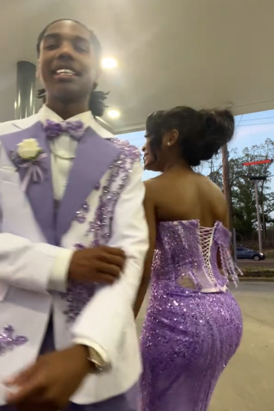 Latest White Purple One Button Prom Men Suit Notch Label With Gem