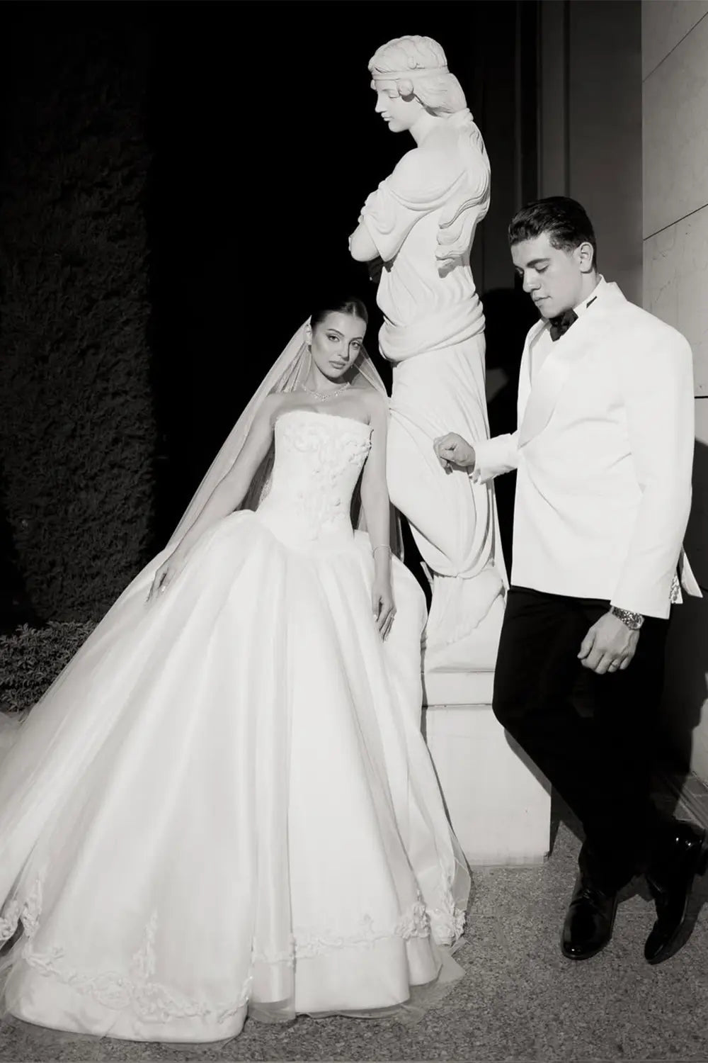 White Satin Tulle Ball Gown Bridal Dress with Embroidered Lace Bodice ZP207