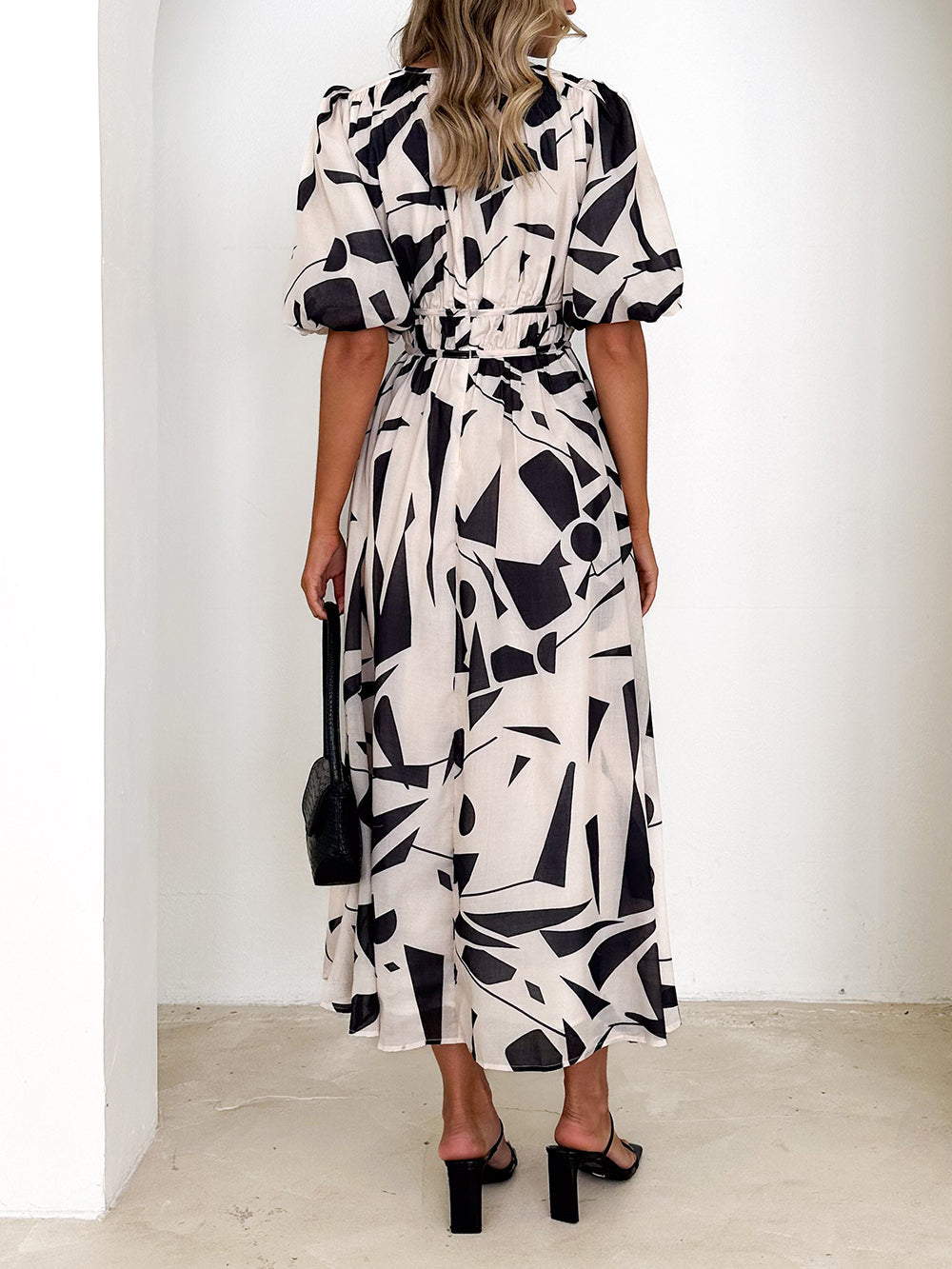 Sakura Midi Dress Beige Geo