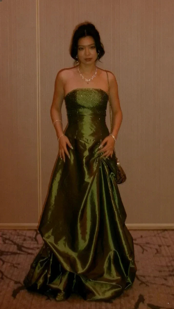 Elegant Green A-line Rhinestone Embellished Satin Long Prom Dress Evening Dress