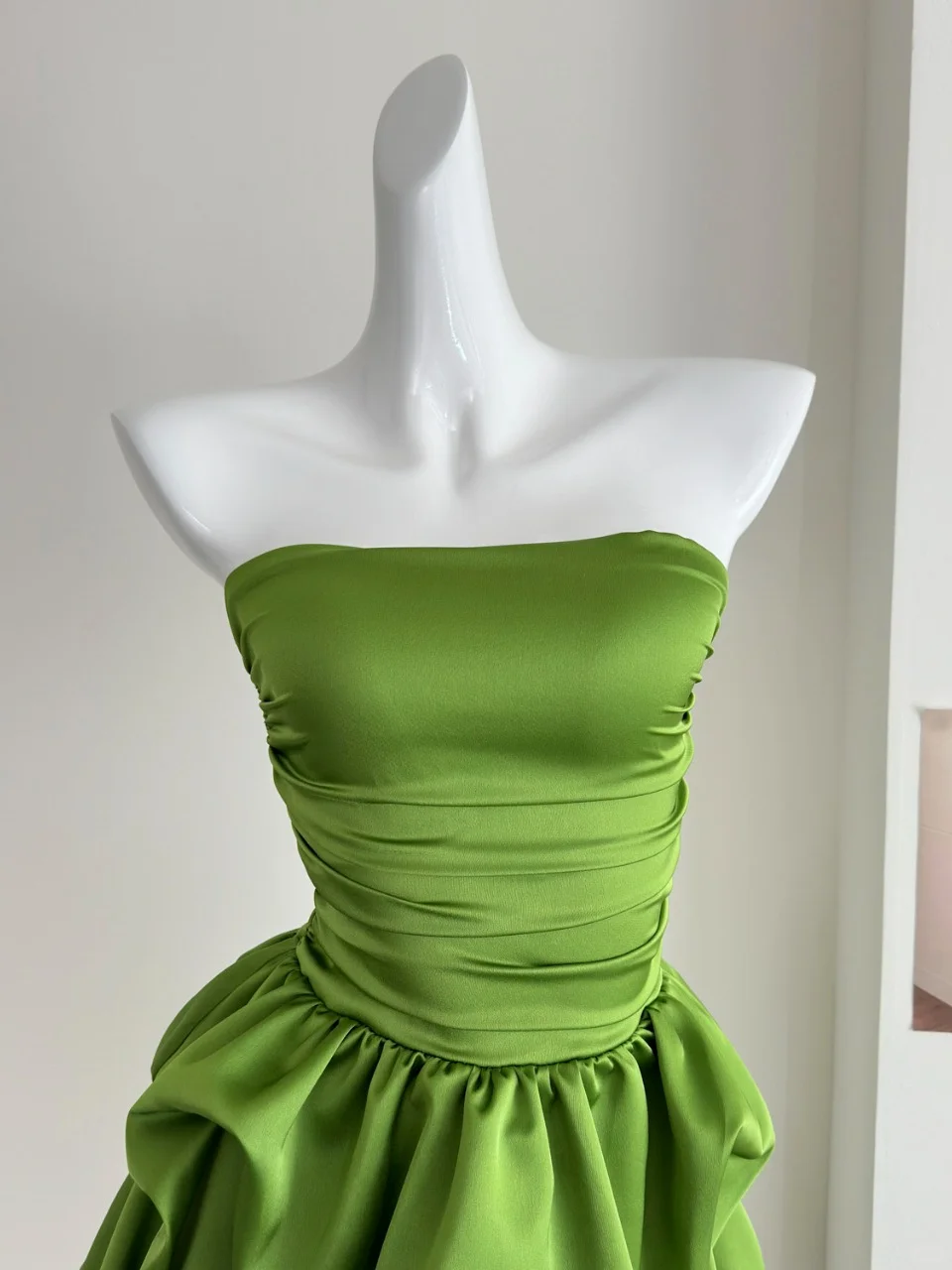 Chic Green Strapless A Line Mini Prom Dress Homecoming Dress