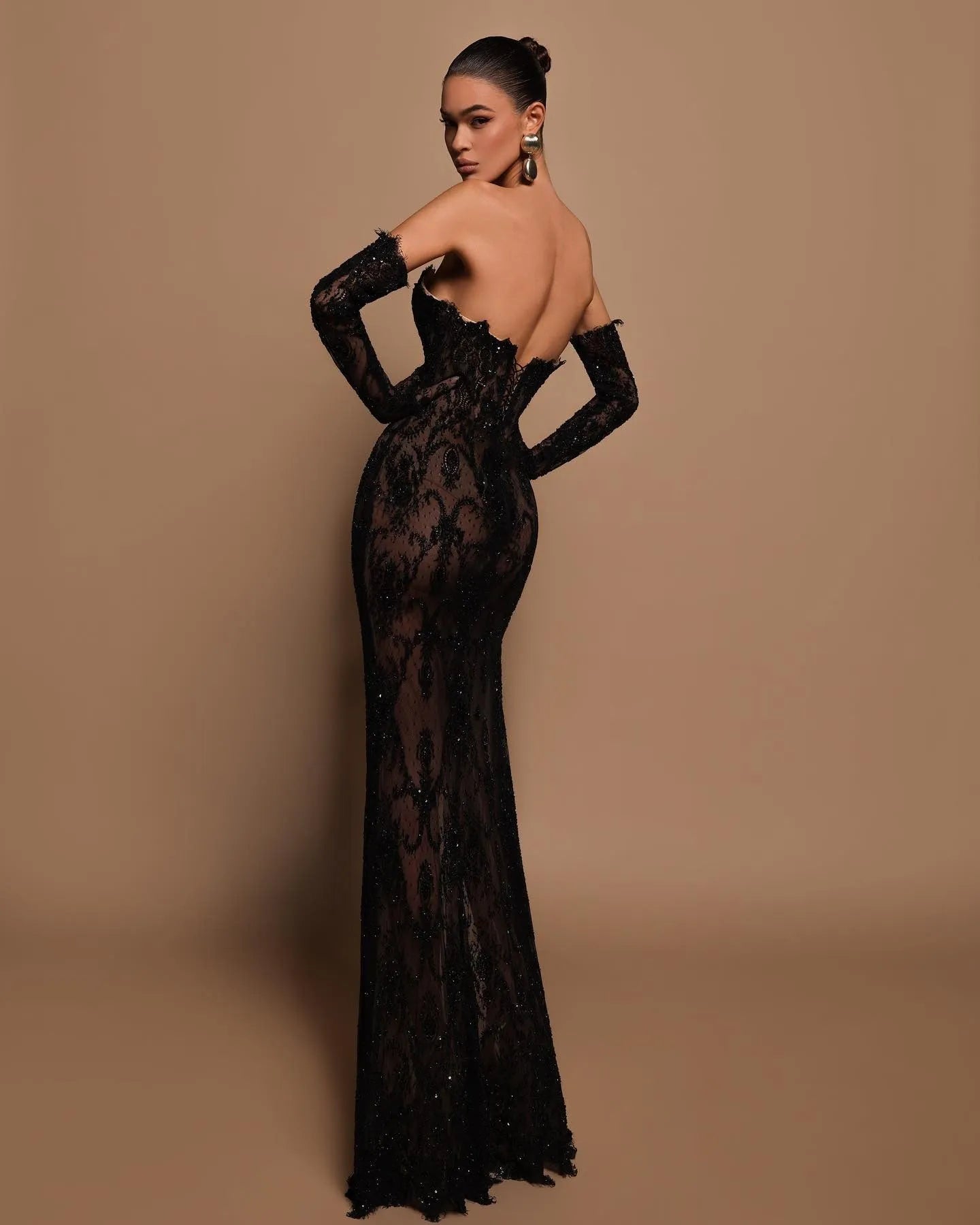 Sexy Black Lace Mermaid Prom Dress Strapless High Side Slit Formal Illusion Evening Dress Floor Length Party Gown