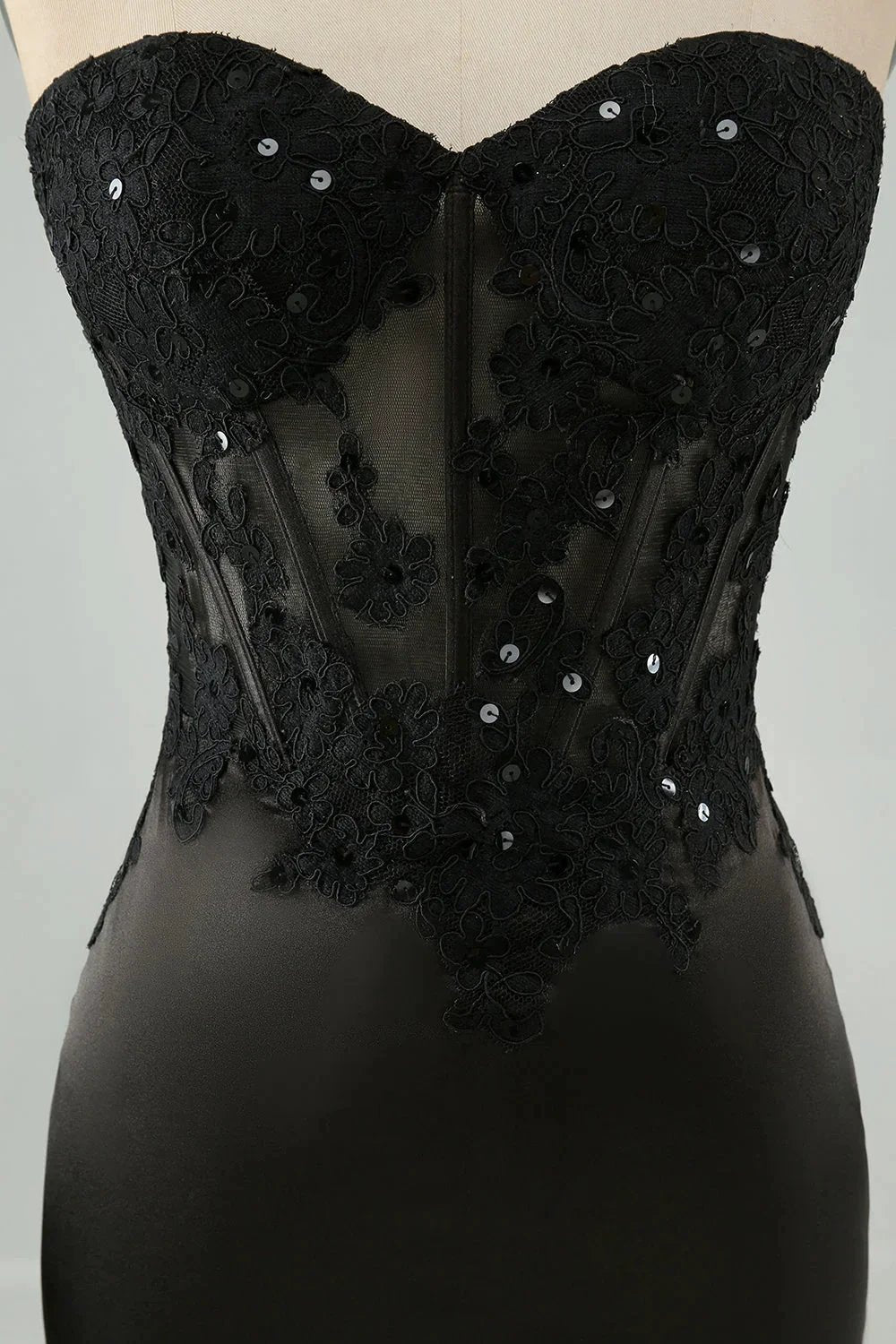 Black Bodycon Sweetheart Corset Short Homecoming Dress with Appliques (ZD11565)