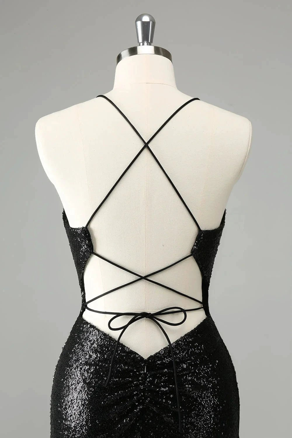 Black Bodycon Spaghetti Straps Sequins Short Homecoming Dress with Lace-up Back (ZD11566)
