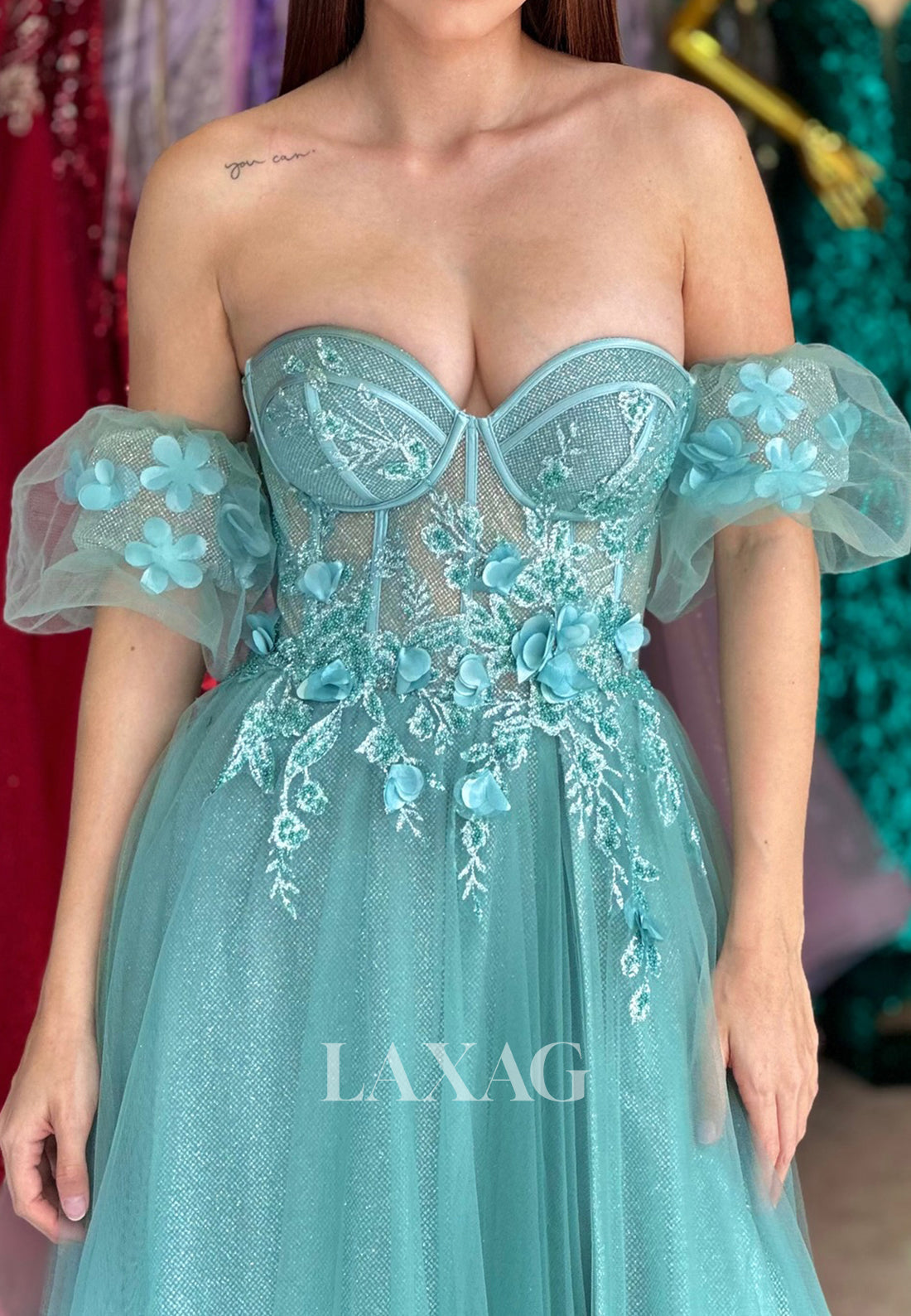 A-Line Off-Shoulder Sleeveless Pleated Party Gowns Sweetheart Applique Tulle Prom Dress with Train