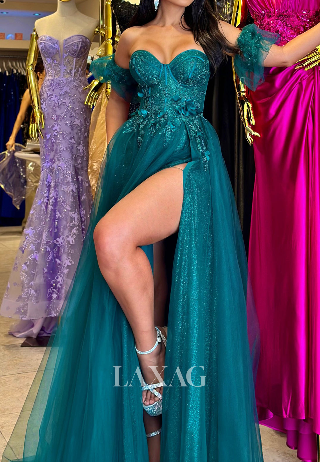 A-Line Off-Shoulder Sleeveless Pleated Party Gowns Sweetheart Applique Tulle Prom Dress with Train