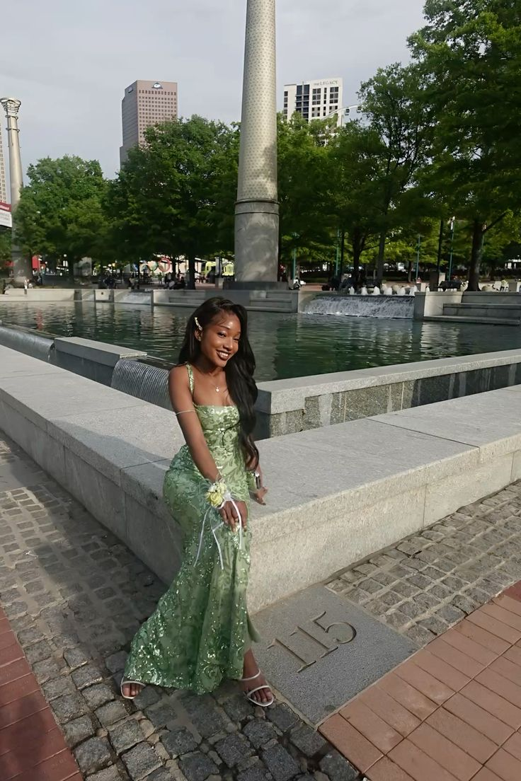 Green Sequin Mermaid Long Prom Party Dress Graduation Dress