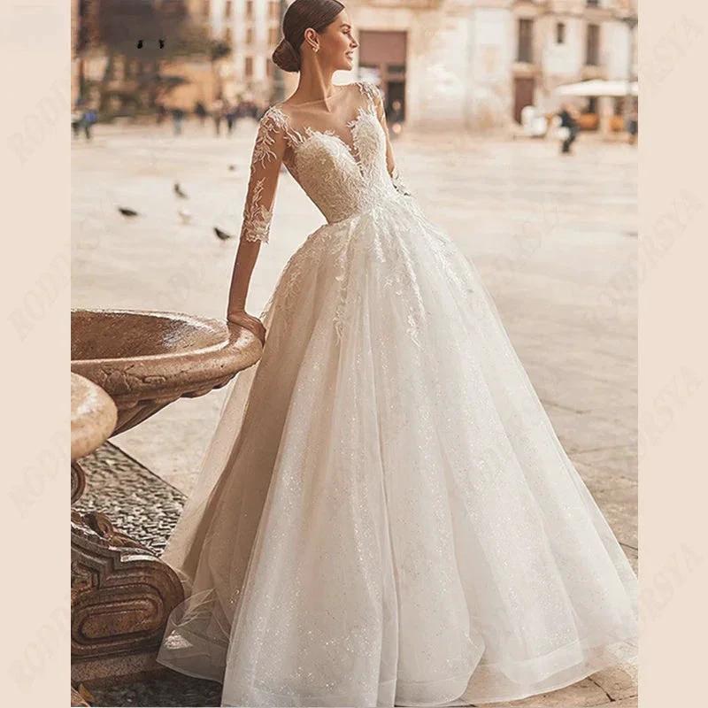 Scoop-Neck Wedding Dress Illusion Back Bridal Gown A-line Tulle Bride Party 3/4 Sleeve Lace Applique Vestido De Noiva (ZD13379)