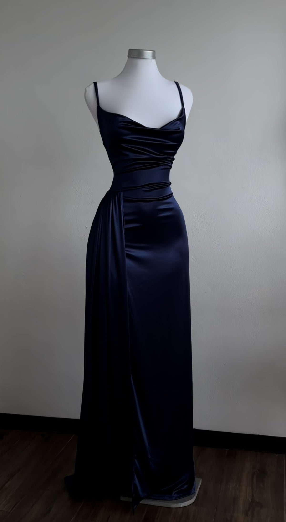 Spaghetti Straps Navy Blue Long Prom Dress Backless Sexy Evening Dress